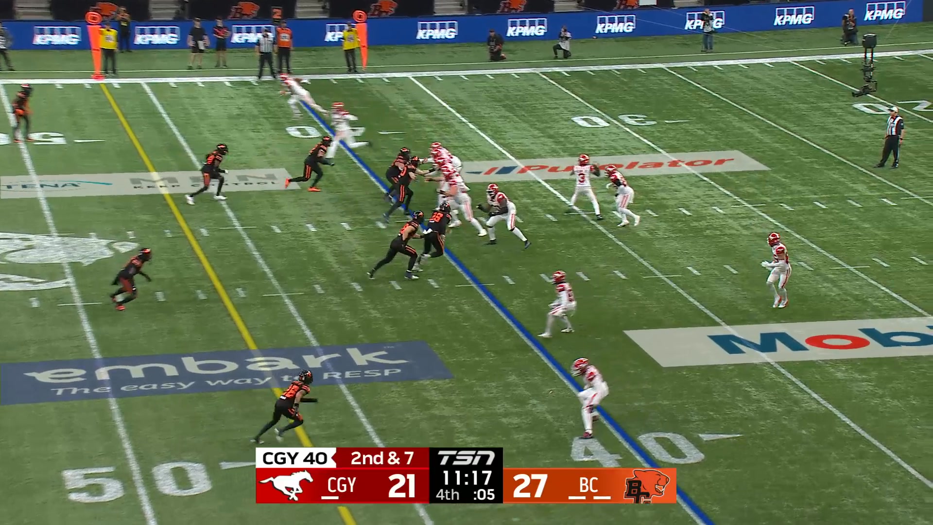 Draw it up for Dedrick! He's over 100 yards rushing on the day! 🗓️ ...