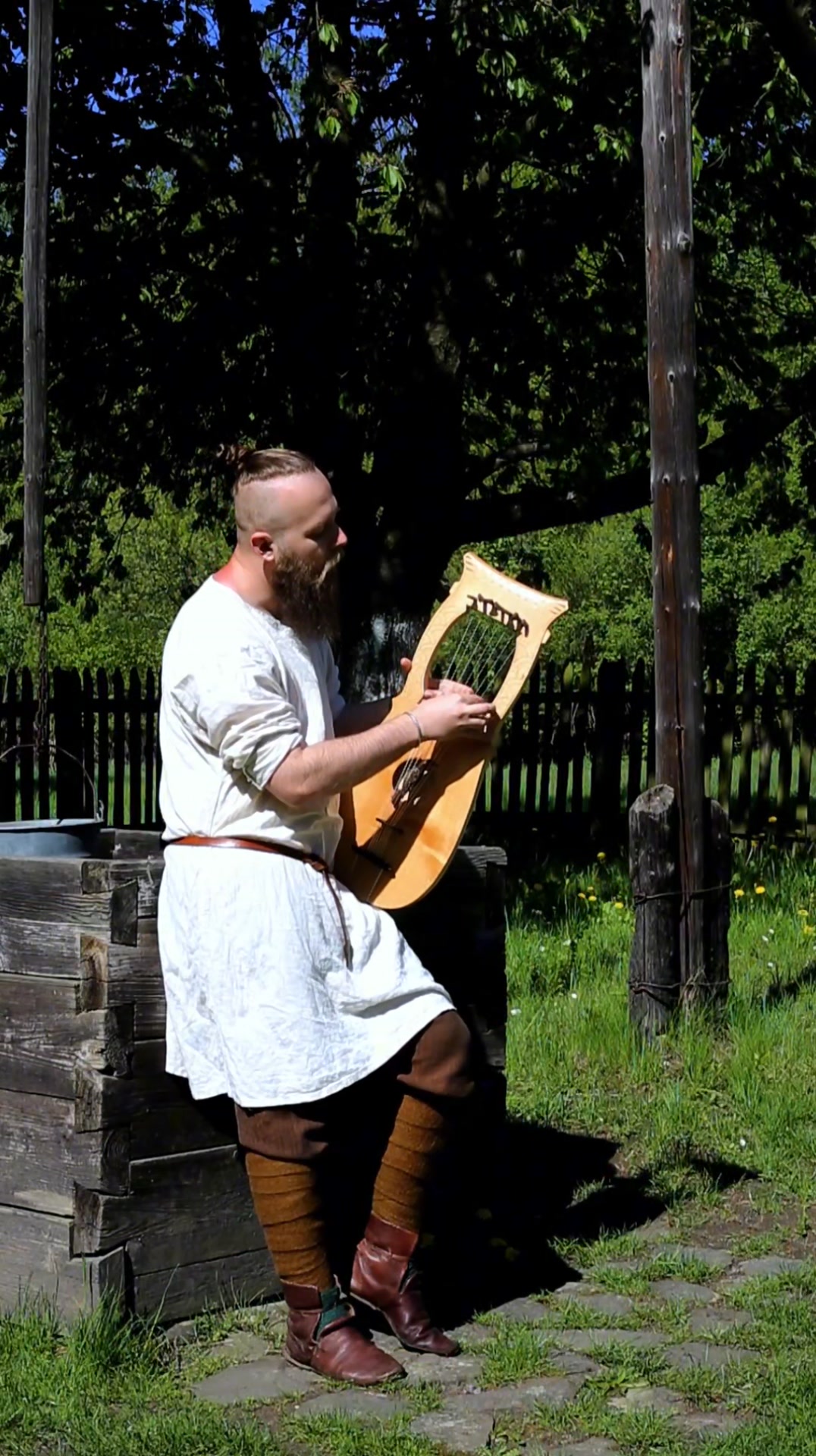Slovisha Musical Instruments | Kraków