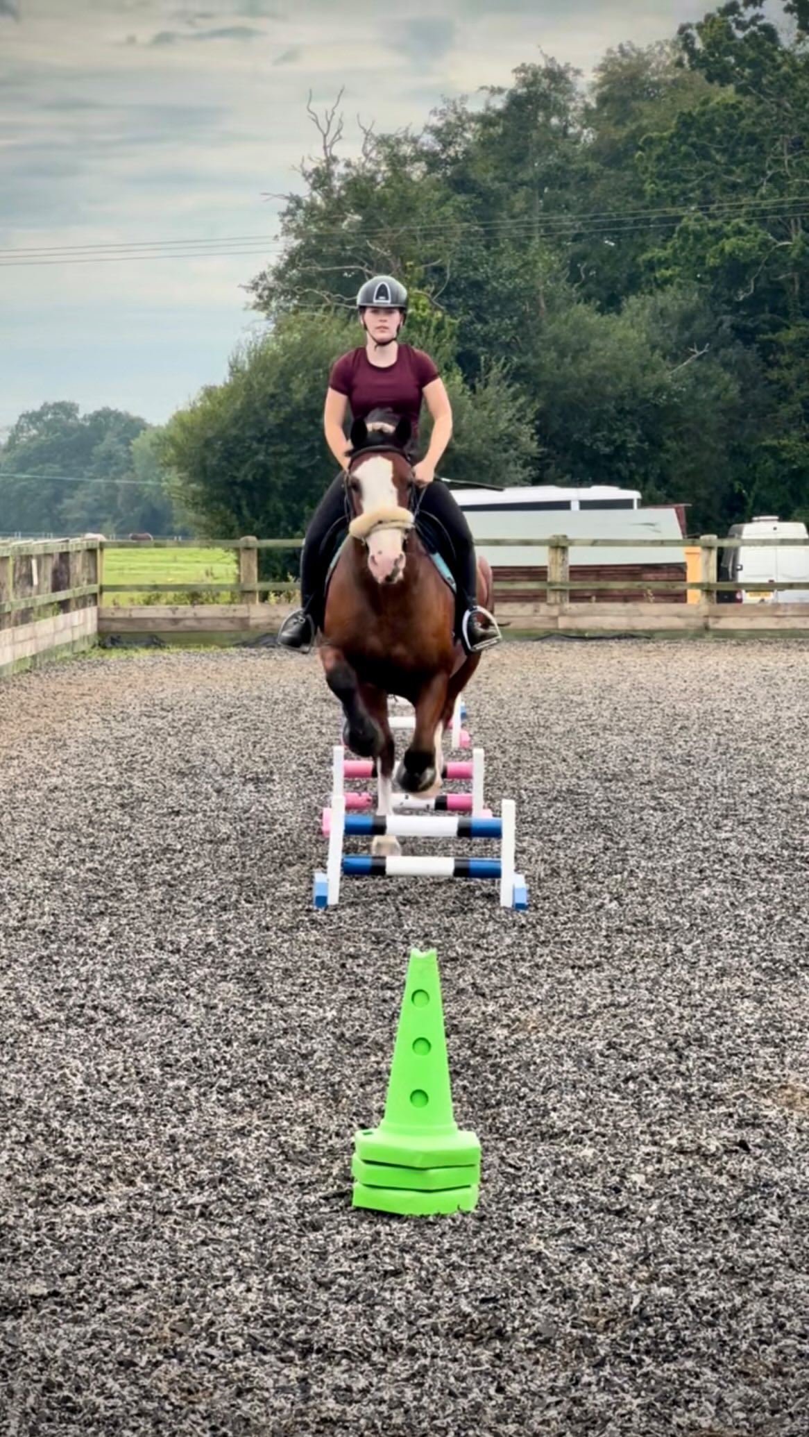 🚧 Accuracy is on point… Literally 🚧 #showjumping #horse #pony # ...