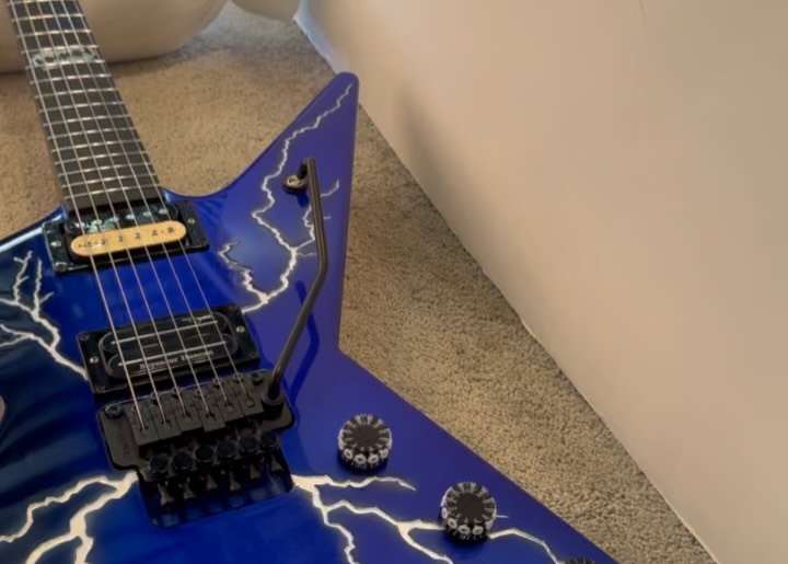 🔥 DIMEGUITARZ.COM IS HERE 🔥 🎸🔥 We are excited to finally