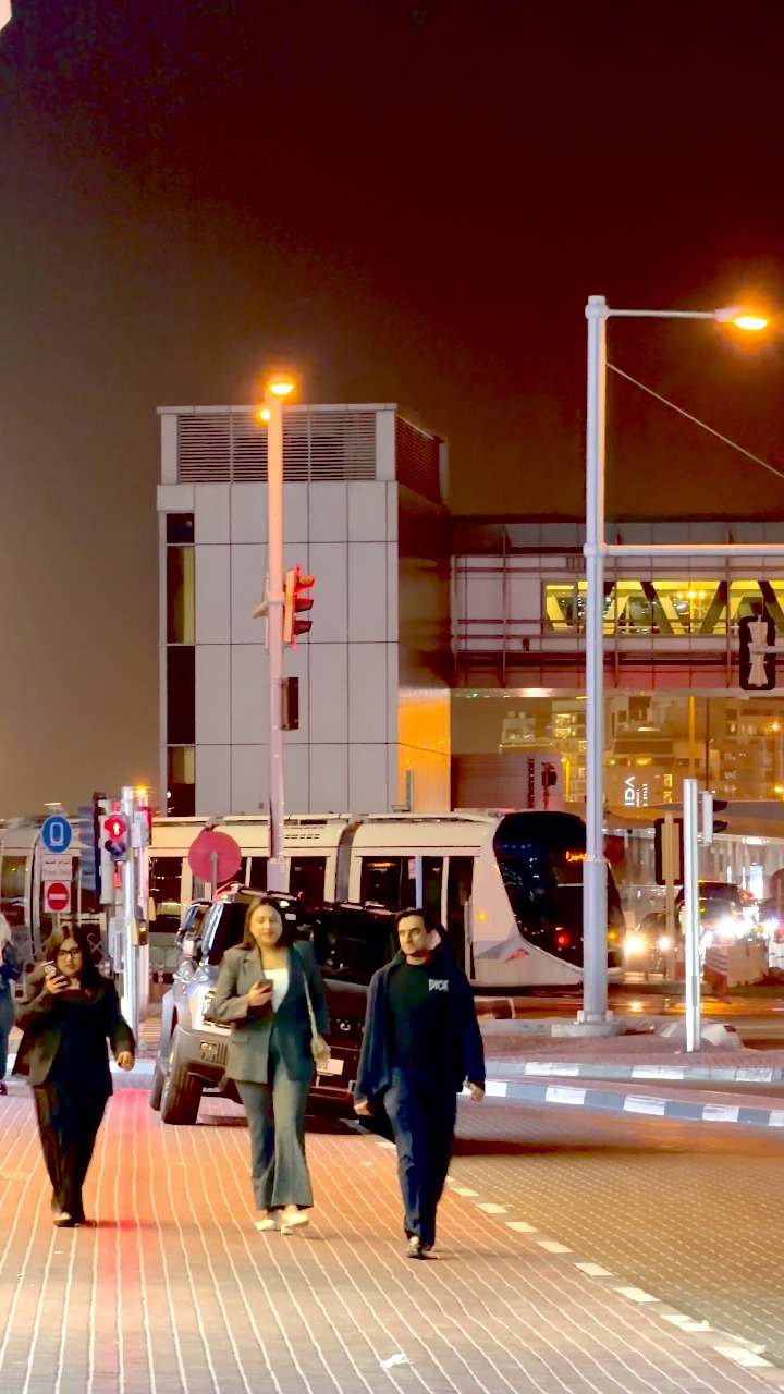 Amazing Dubai tram view 😍🇦🇪 #fbyシvideo #videoviralシ #facebookreelsviral ...