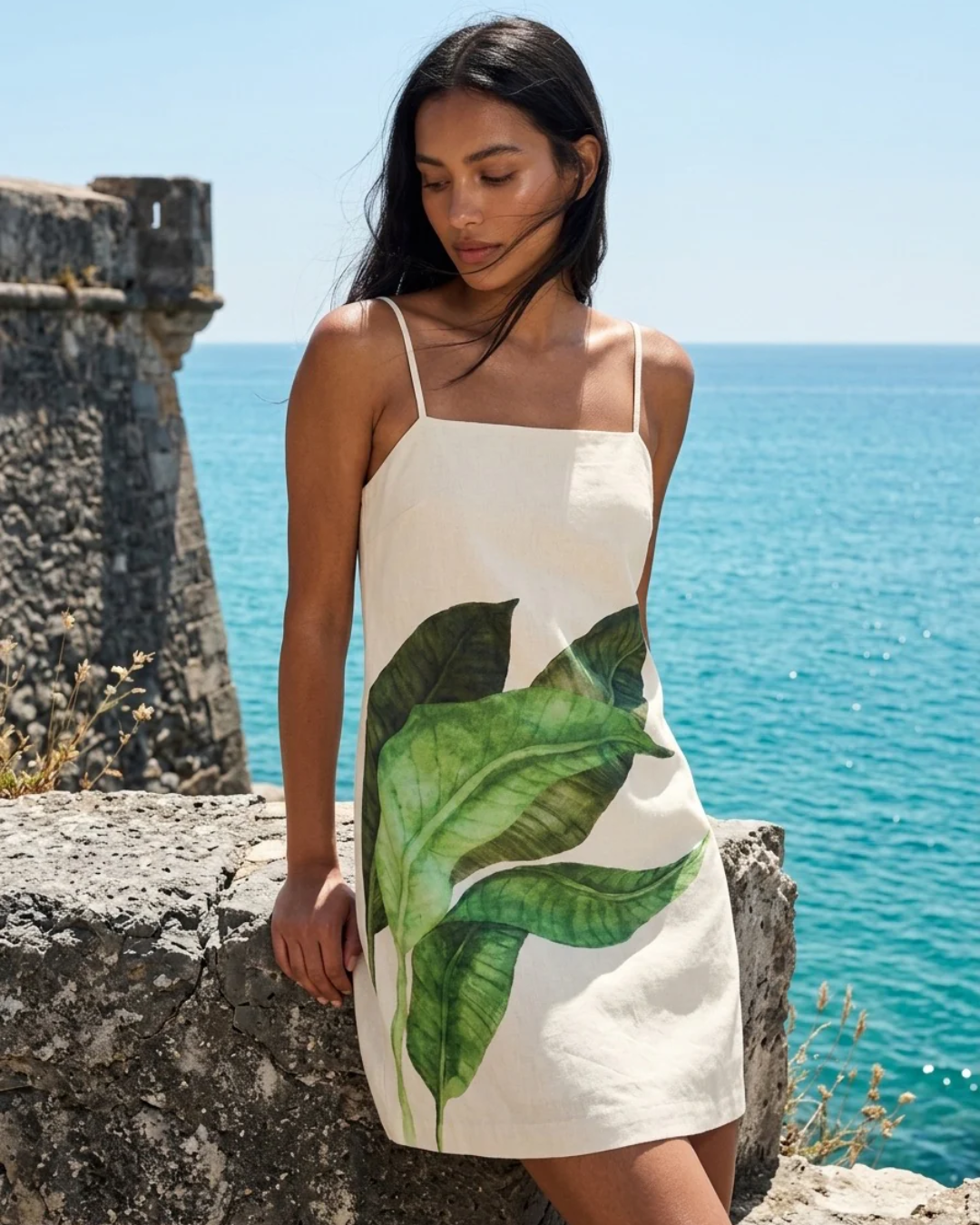 suzy shier green dress La robe qui vous met en mode vacances., Achetez cette robe : https://suzyshier.short.gy/KaV1ot, //, The that puts you in vacation mode., Buy this dress: https://suzyshier.short.gy/KaV1ot collection: night out essentials