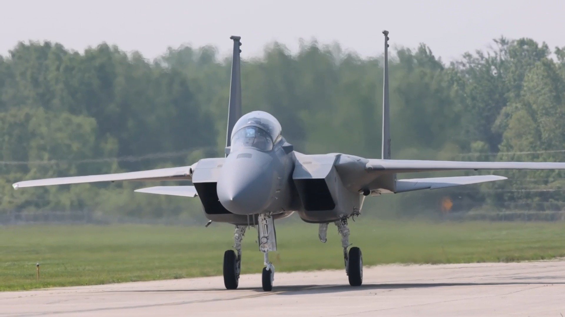 The F-16 was the first fighter jet designed with wings that create