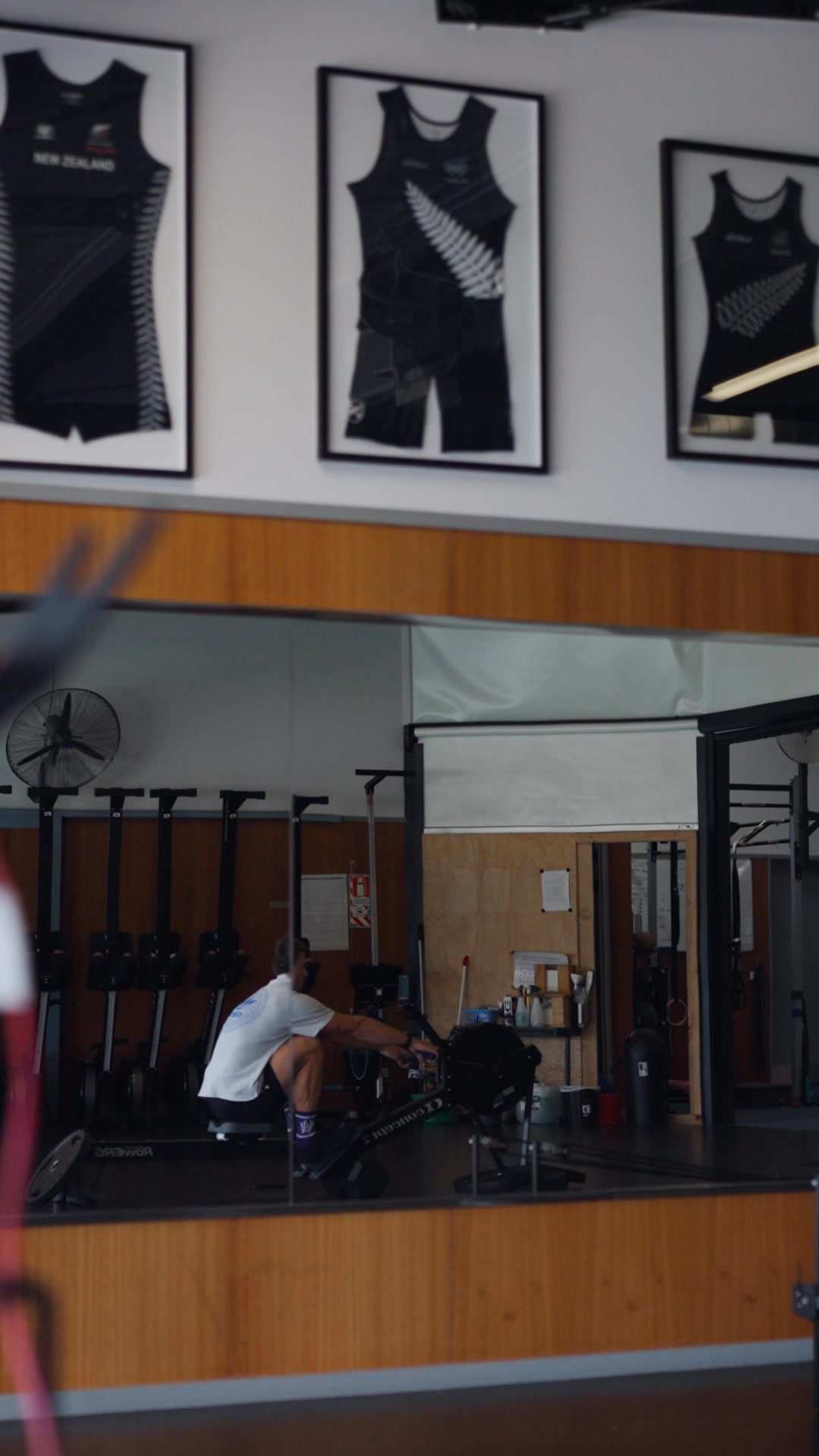 Logan Ullrich chats with us after breaking the 1,000m Concept2 RowErg ...