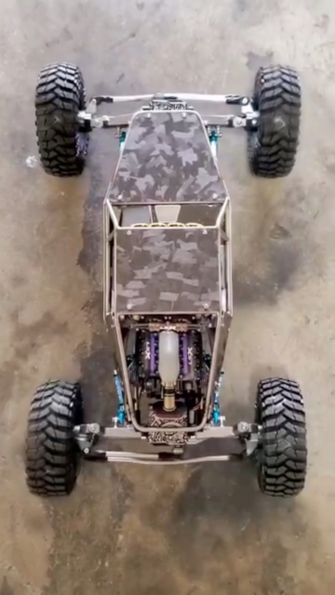 I need a build like this! 🔥 #scx10 #scx24 #scx24mods #rccrawler #RCcars ...