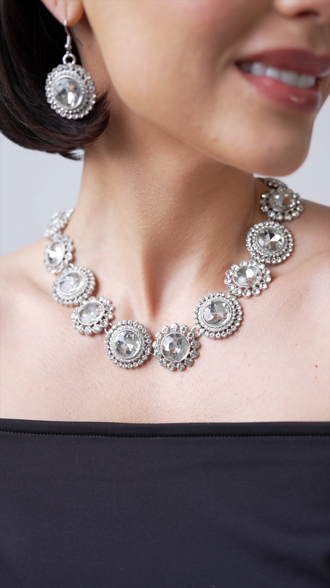 ZI COLLECTION: Unleash your inner edge with a necklace that blends