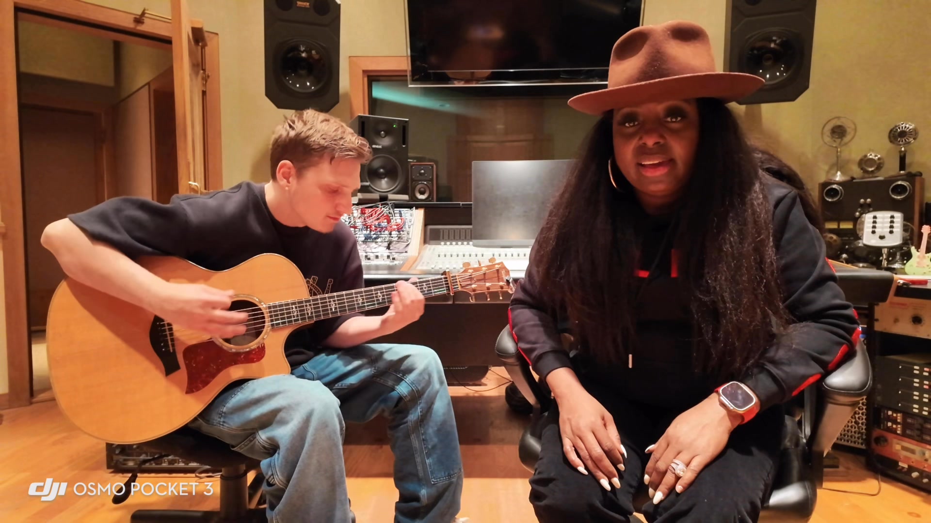 Love You Too (acoustically) with @ethanridings I hope this makes 