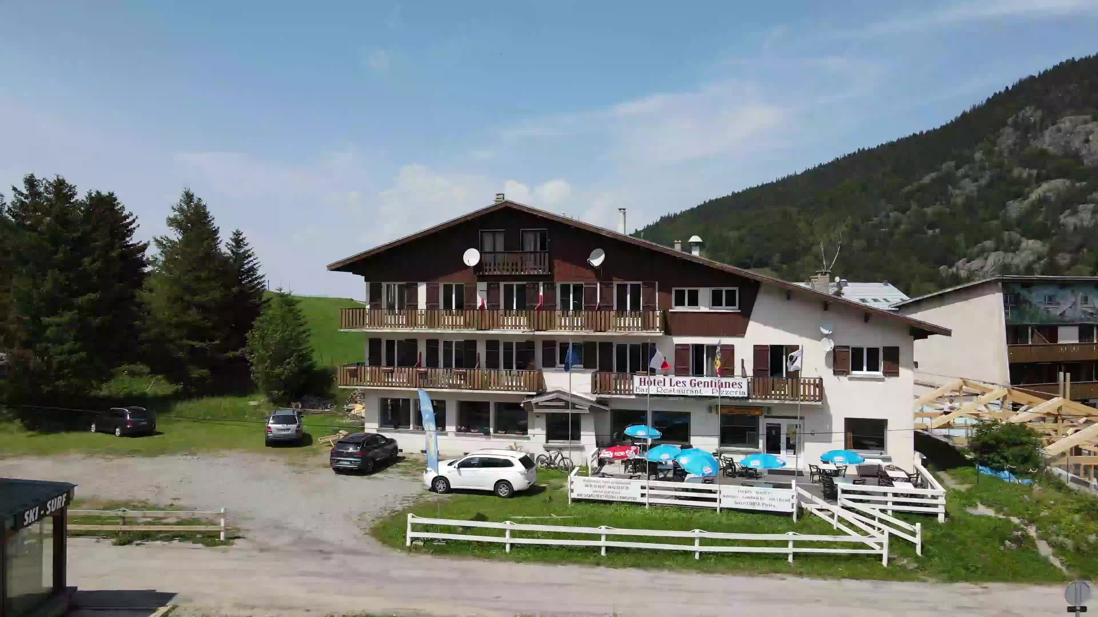 Hotel Les Gentianes Alpes Du Grand Serre