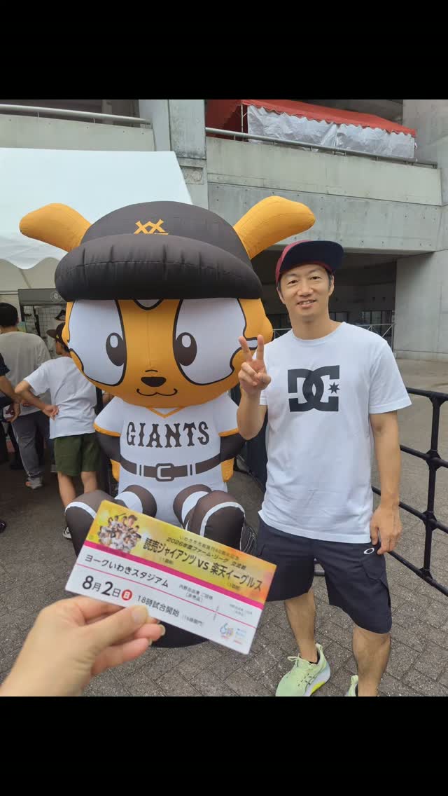 西舘勇陽 投手ら新人12選手が、初のサイン会✨ ＼ #読売ジャイアンツ