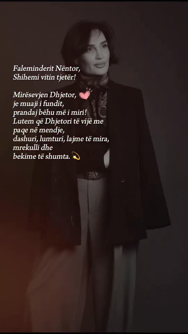 Faleminderit Nëntor! Shihem vitin tjetër! Mirësevjen Dhjetor... je i ...