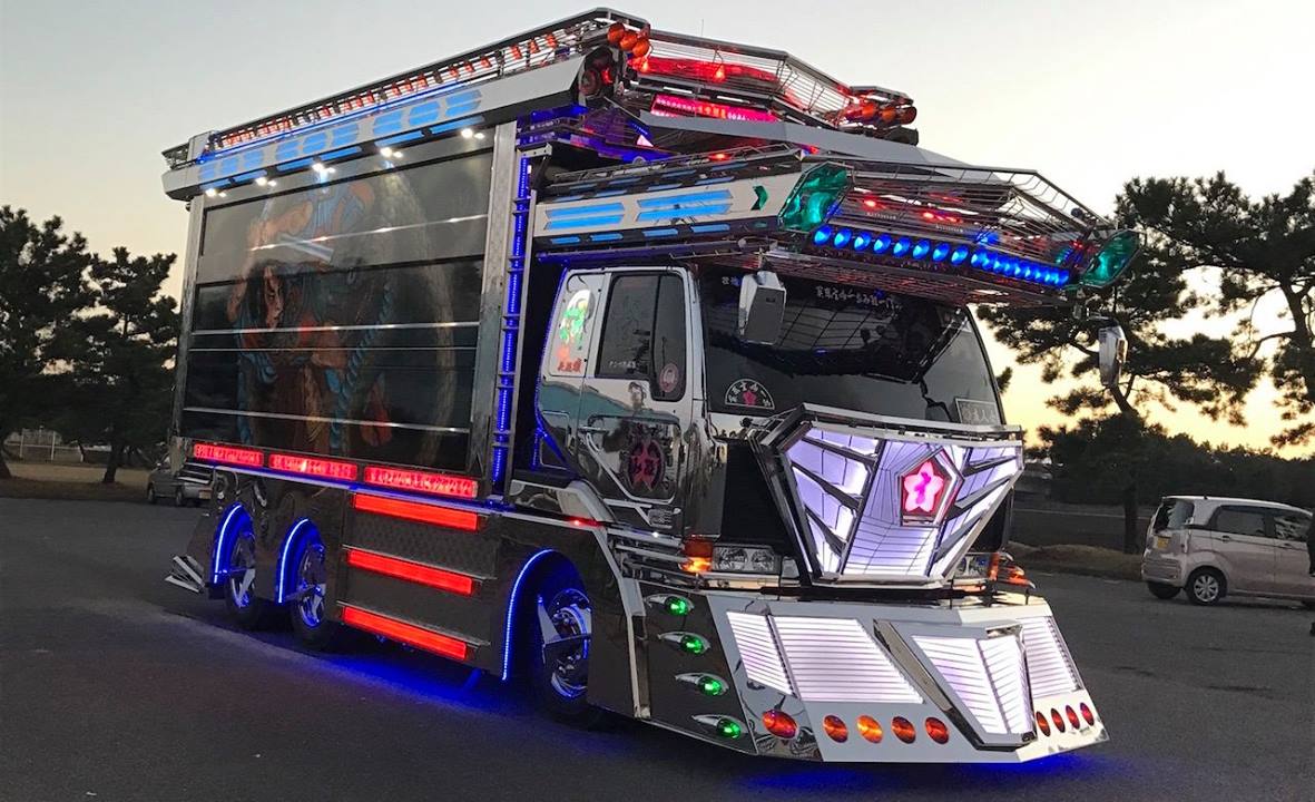Check out one of Japan's most insane 'dekotora' trucks