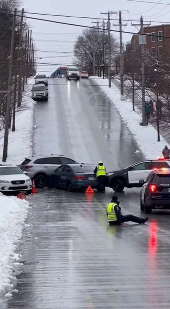 Car Loses Control on Icy Hill and Slams Into Vehicles at Bottom ...