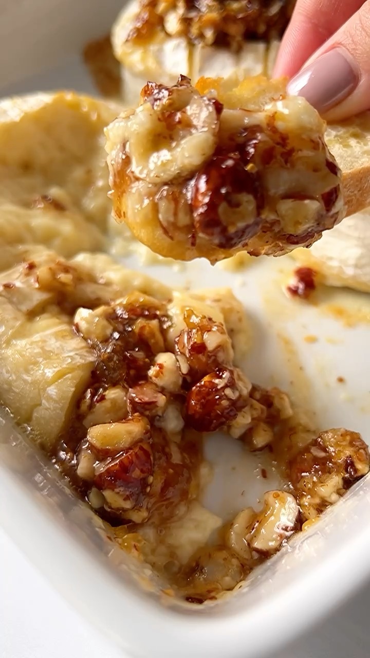 Comment “recipe” and I’ll send it! 😋 https://themodernnonna.com/baked ...