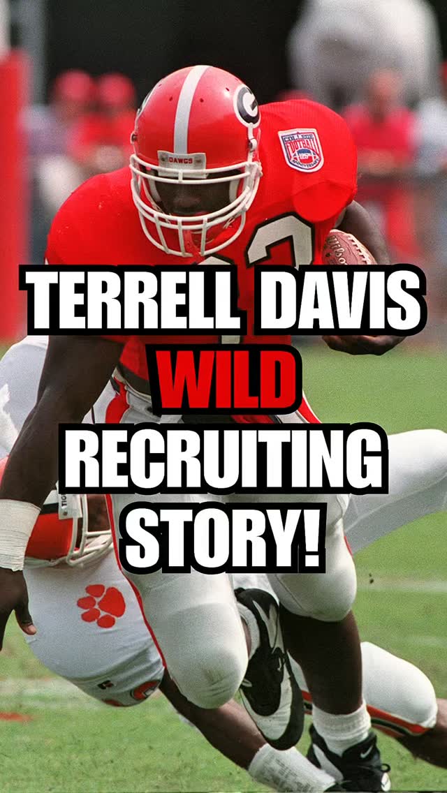 Terrell Davis ジョージア大学#33 Photos: Super Bowl great Terrell