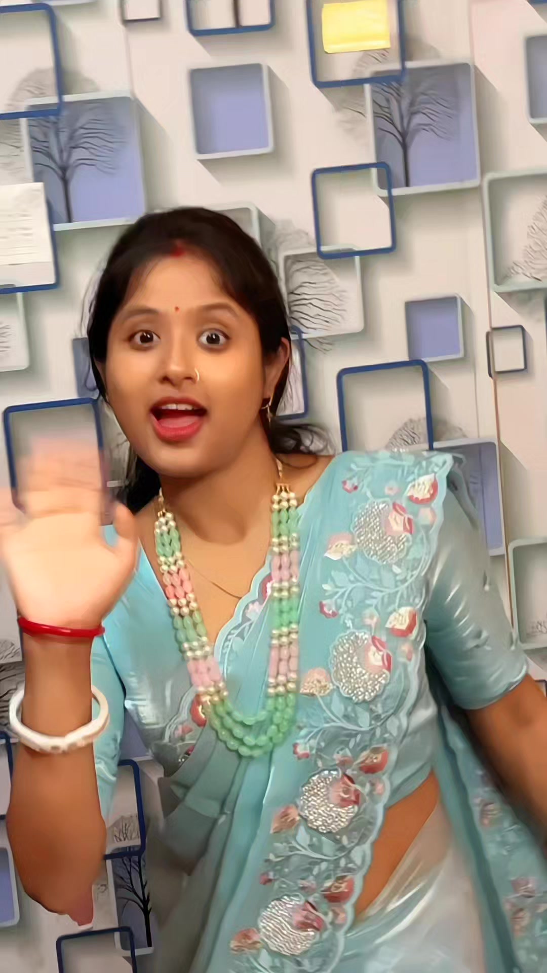 Hello Rani Hai Rani.. | Modhumita | Facebook