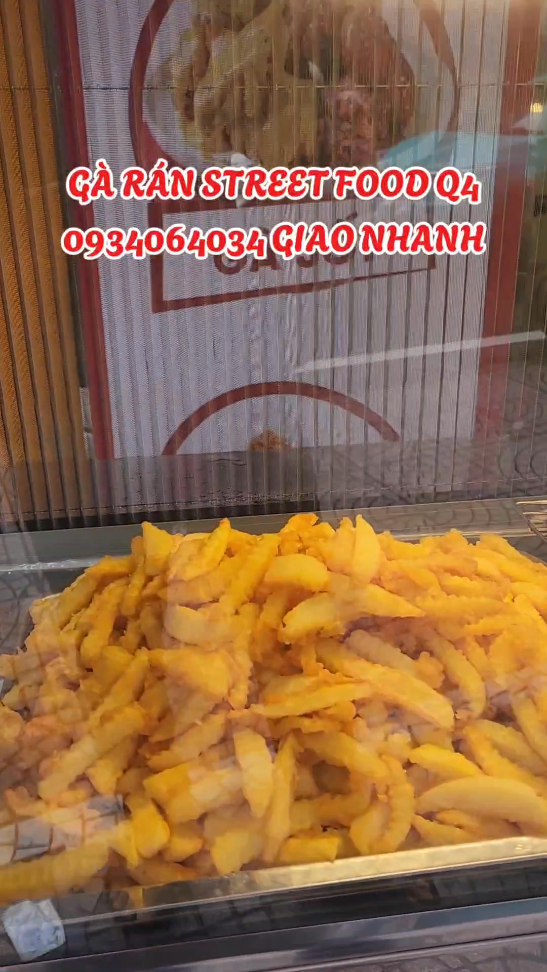 Gà Rán Street Food Quận 4 | Ho Chi Minh City