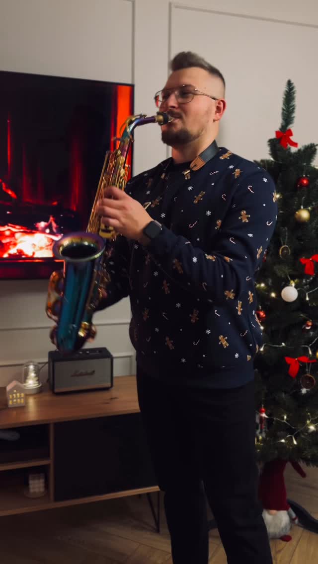 Snowman - JR SAX 🎷 ️ Czuć już świąteczny vibe 🧑‍🎄 🎧 @dibi_music #music ...