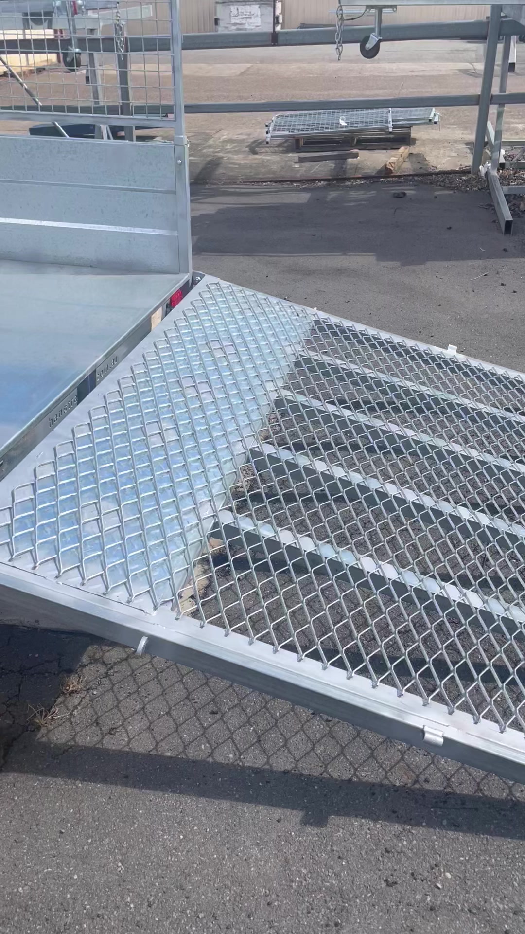Mower Trailer ️ 10x6 ️ Heavy Duty Tail Gate Ramp ️ 3mm Floor ️ Cage ️ ...
