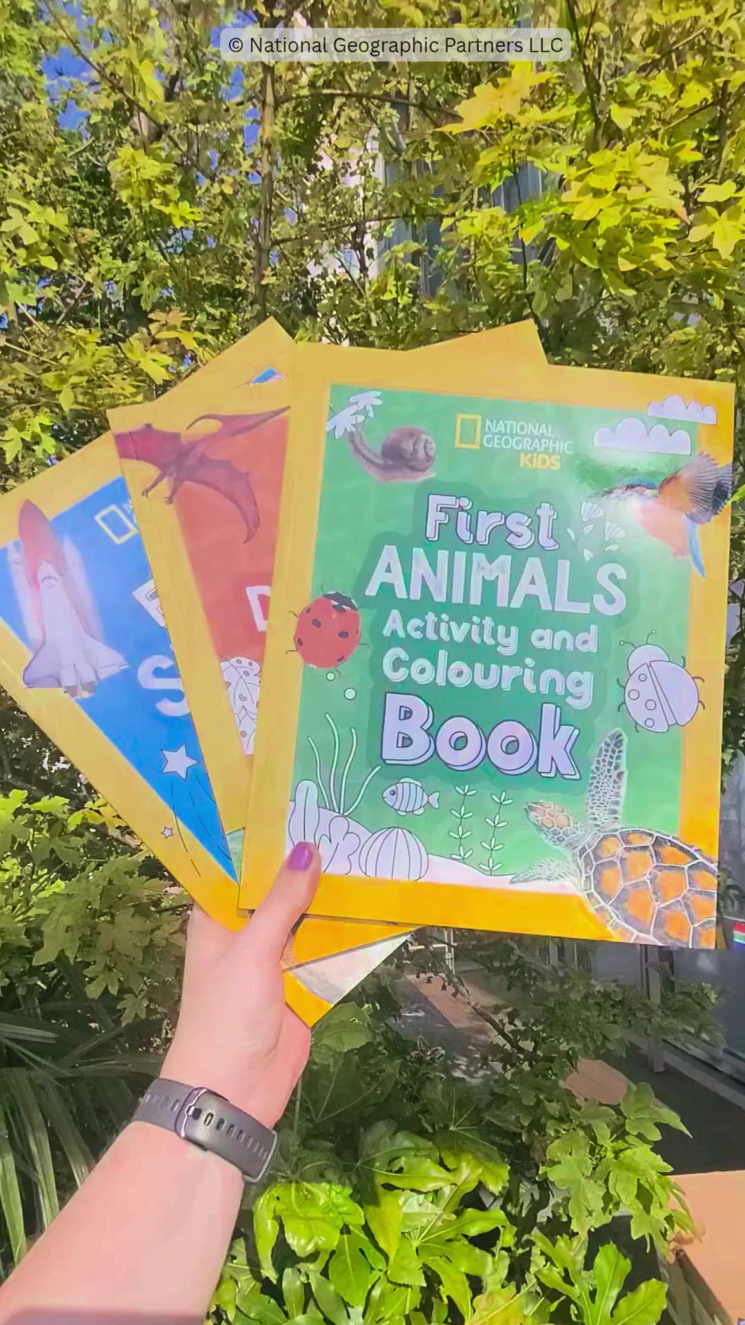 For a limited time, gift 8 Nat Geo Little Kids magazines + 6 books