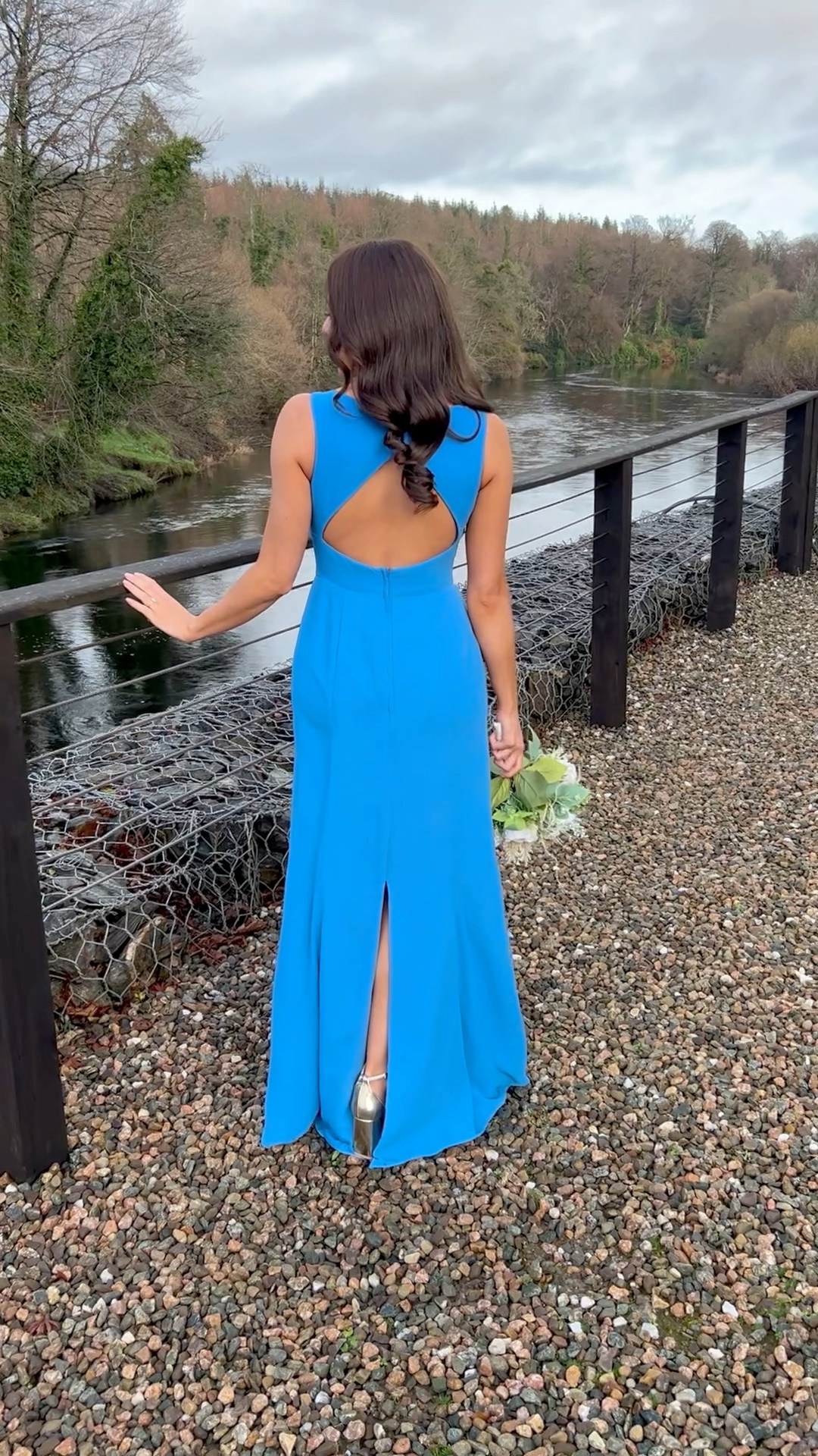 where to get bridesmaid dresses fast ✨ Please allow at least 8 months order your dresses. ✨, Luxury meets elegance 🤍 This stunning bridesmaid gown features a flattering V-neckline, a beautifully defined empire waist, and a SIZE:8 Ana Dress in Ditsy bridesmaid bellenoeud