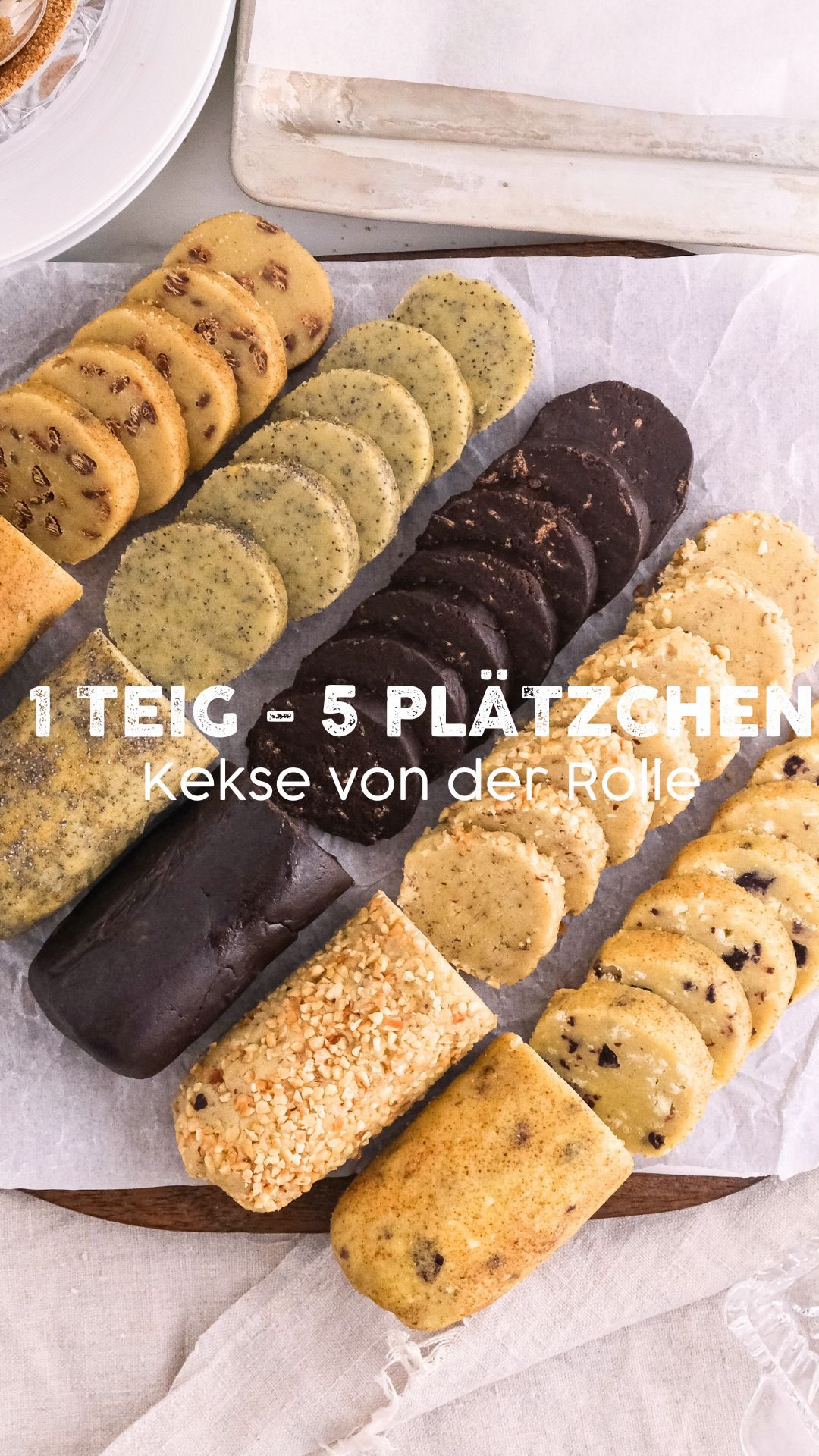 5 auf einen Streich! Unsere Kekse von der Rolle sind einfach genial. Einerseits habt ihr aus einem Grundteig in Blitzgeschwindigkeit 5 verschiedene Sorten zubereitet. Andererseits sind sie sowieso