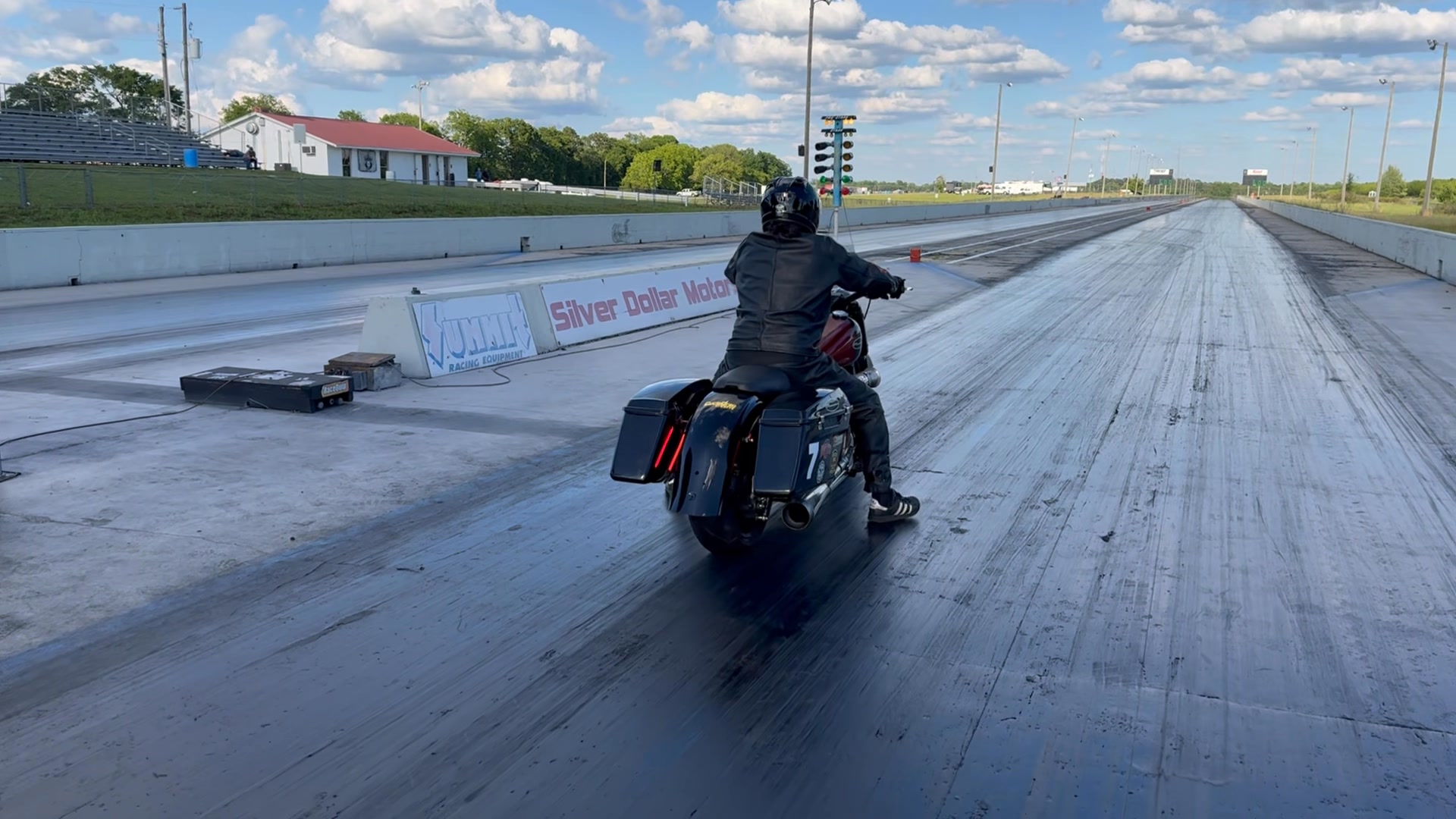 Performance Harley Racer Shocked by Competition’s relatively stock bike ...