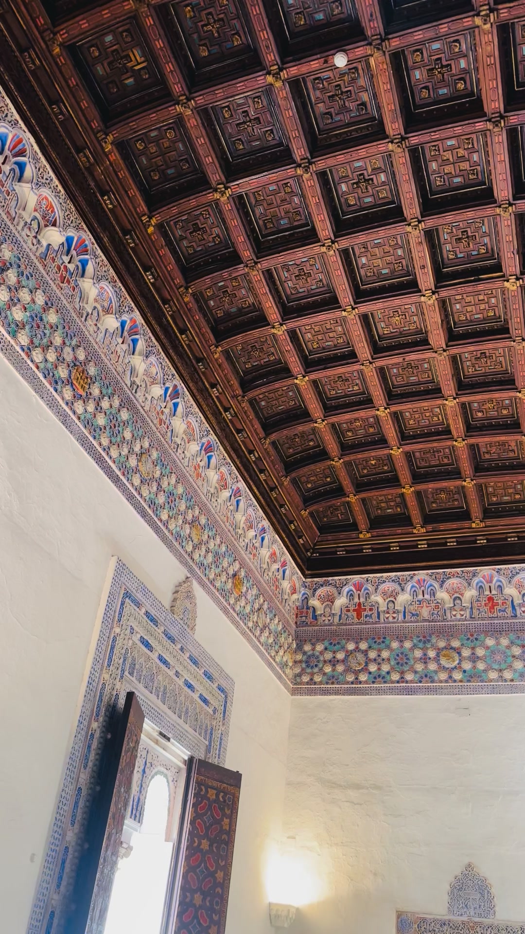 The Collateral Rooms at the Royal Alcazar Palace - Majestic wall and ...