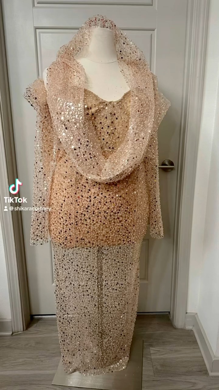 classic dresses for graduation Senior Moms- this is you! , I’ve added lots of that would be perfect for moms of high school and college seniors for parties and ceremonies. Flattering, affordable, classic, floor gown main image 0