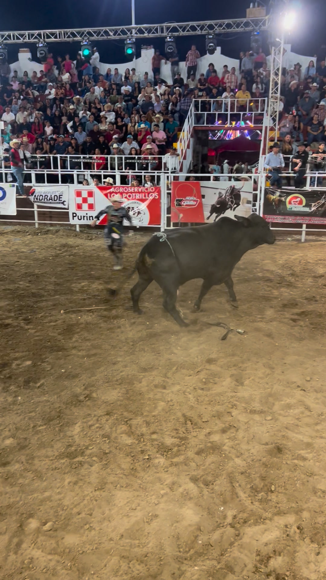 7.60 segundos para Antony Alvarado desde Costa Rica en Asuncion Mita ...