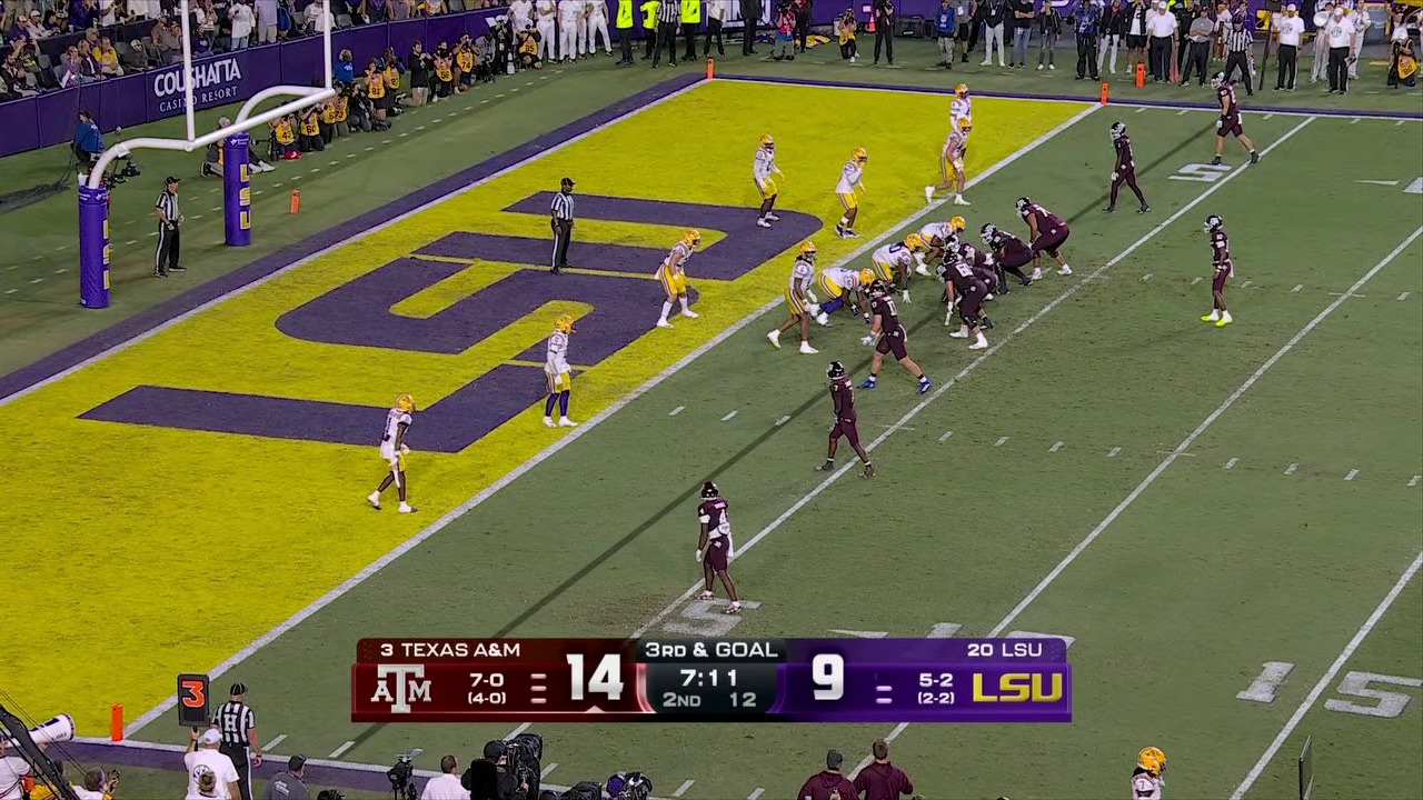 MARCEL REED THROWS AN INTERCEPTION IN THE RED ZONE 😳 Watch Texas A&M ...