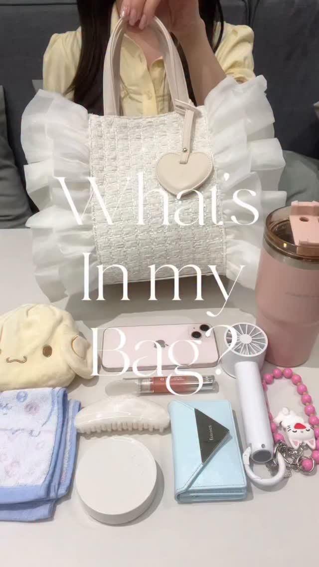 ダイアナ (@dianashoes.and.bags) • Facebook