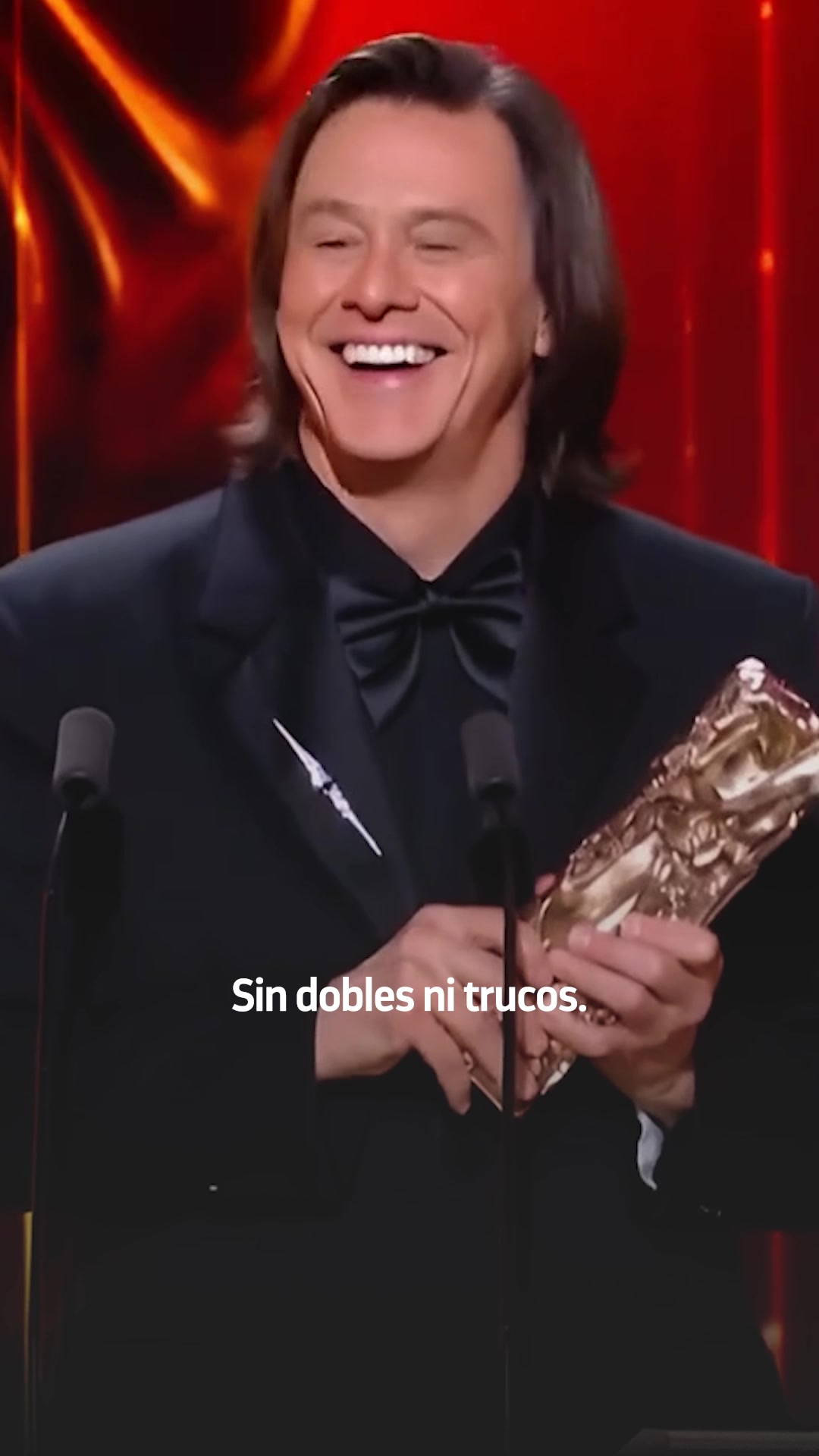 En el aclamado evento realizado en París, el actor recibió un galardón ...