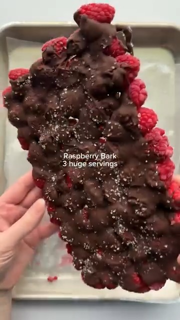 Ok this Raspberry Bark was SO GOOD 🤤 it’s definitely going on my ...