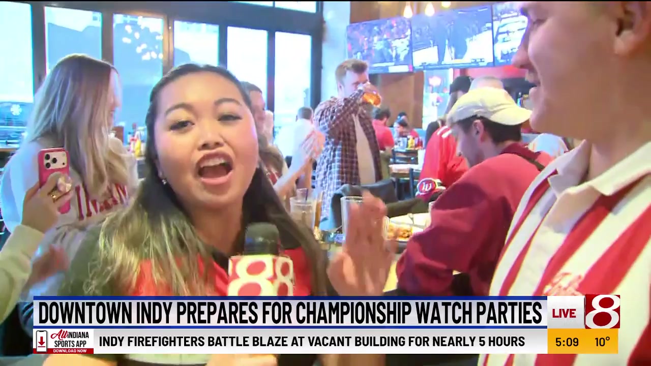 Reporter Cat Sandoval in downtown Indianapolis ahead of CFP National ...