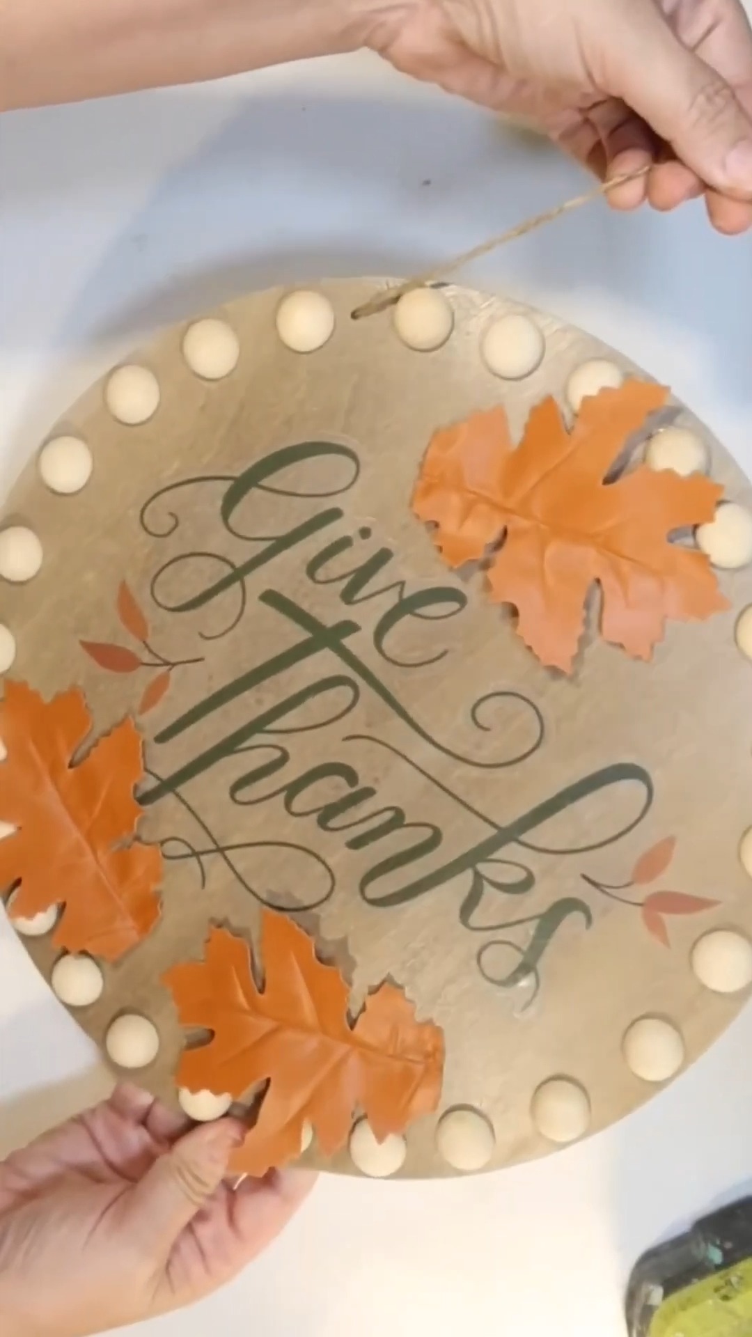 🦃 Easy “Give Thanks” Wood Round 🍂 Dollar Tree Thanksgiving DIY ...