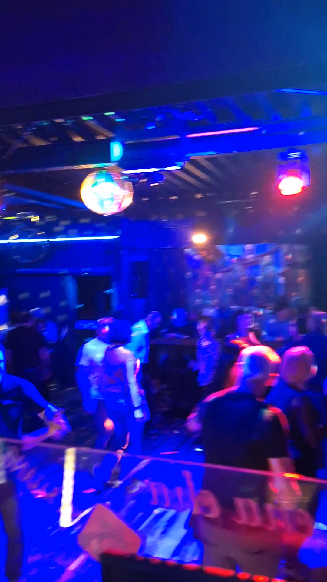 Prosimo za vaš odziv! Kdo je za nov dogodek LATINOTRES -z Latino hiti ...