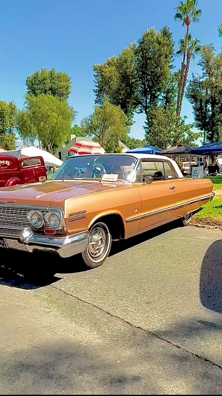 Doesnt get any nicer than this! 1963 impala Z11 | RHarvey Classics