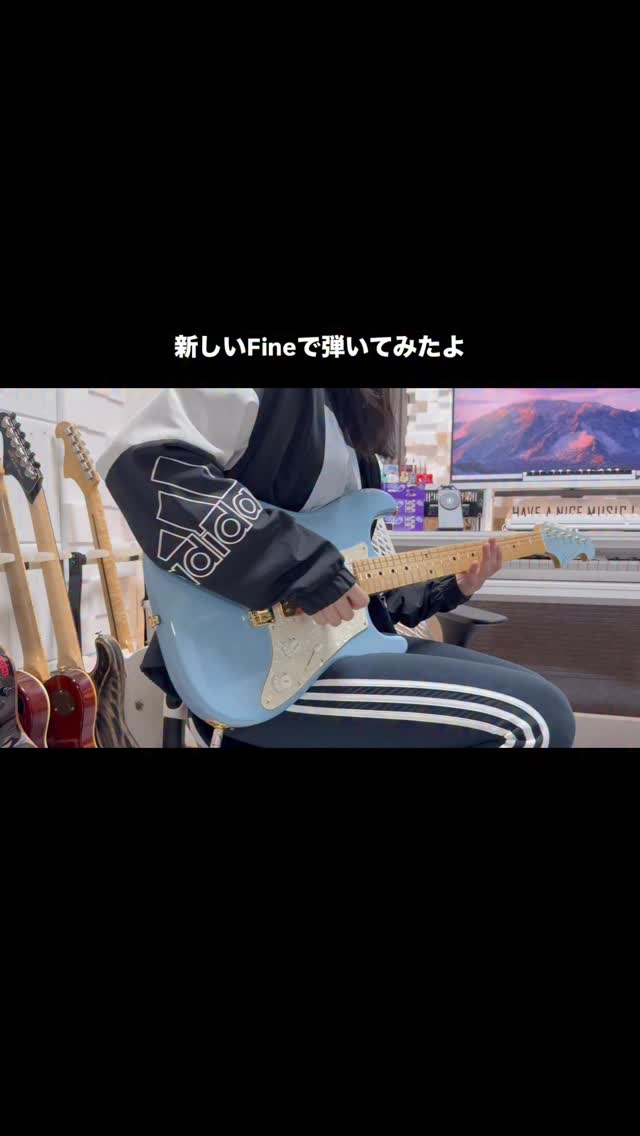 完成したばかりのFine STで弾いてみました！ 台湾の楽器店様で販売され