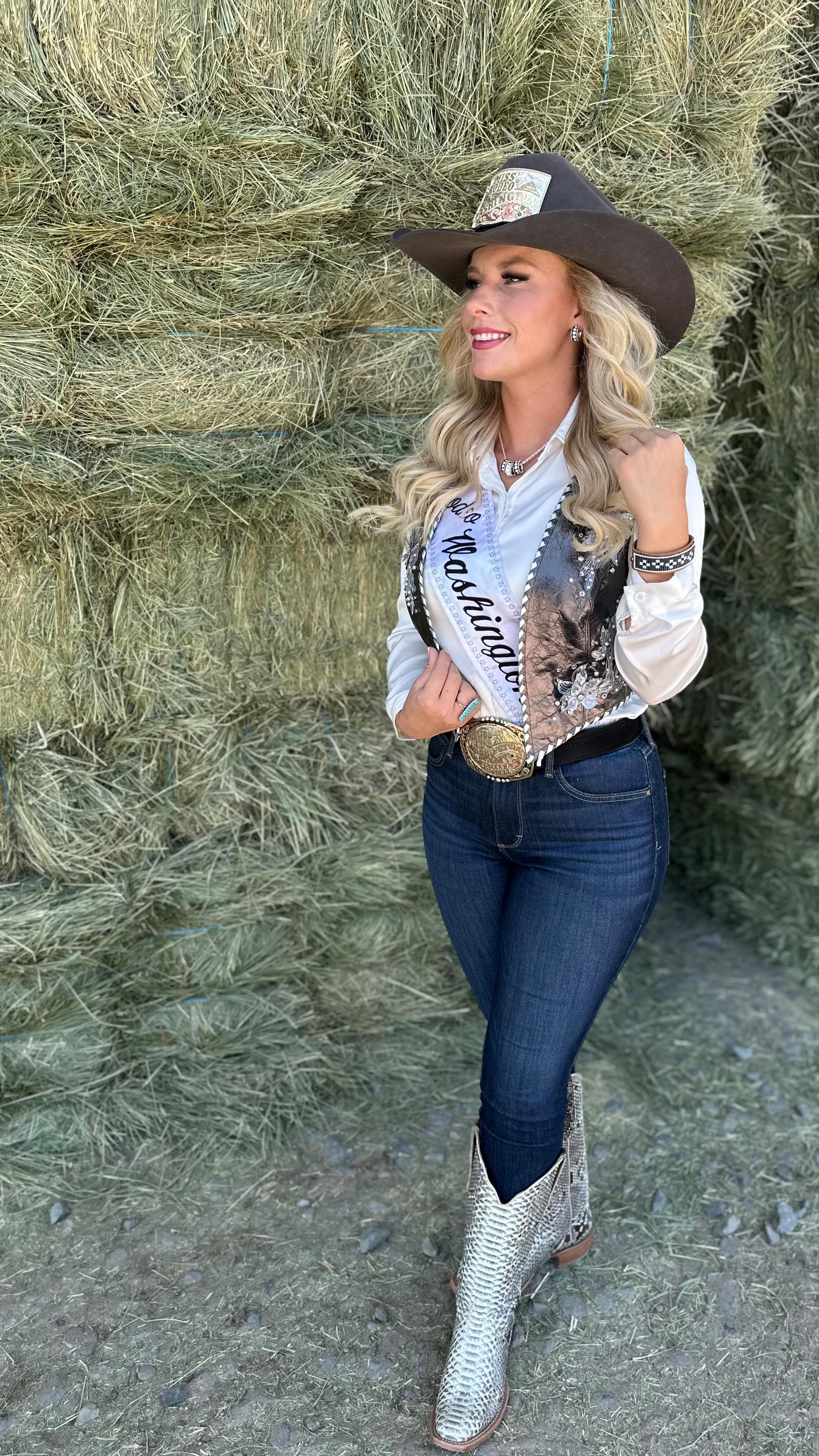 Congratulations Ava LaValley ️ 2026 Miss Rodeo Washington | Miss Rodeo ...