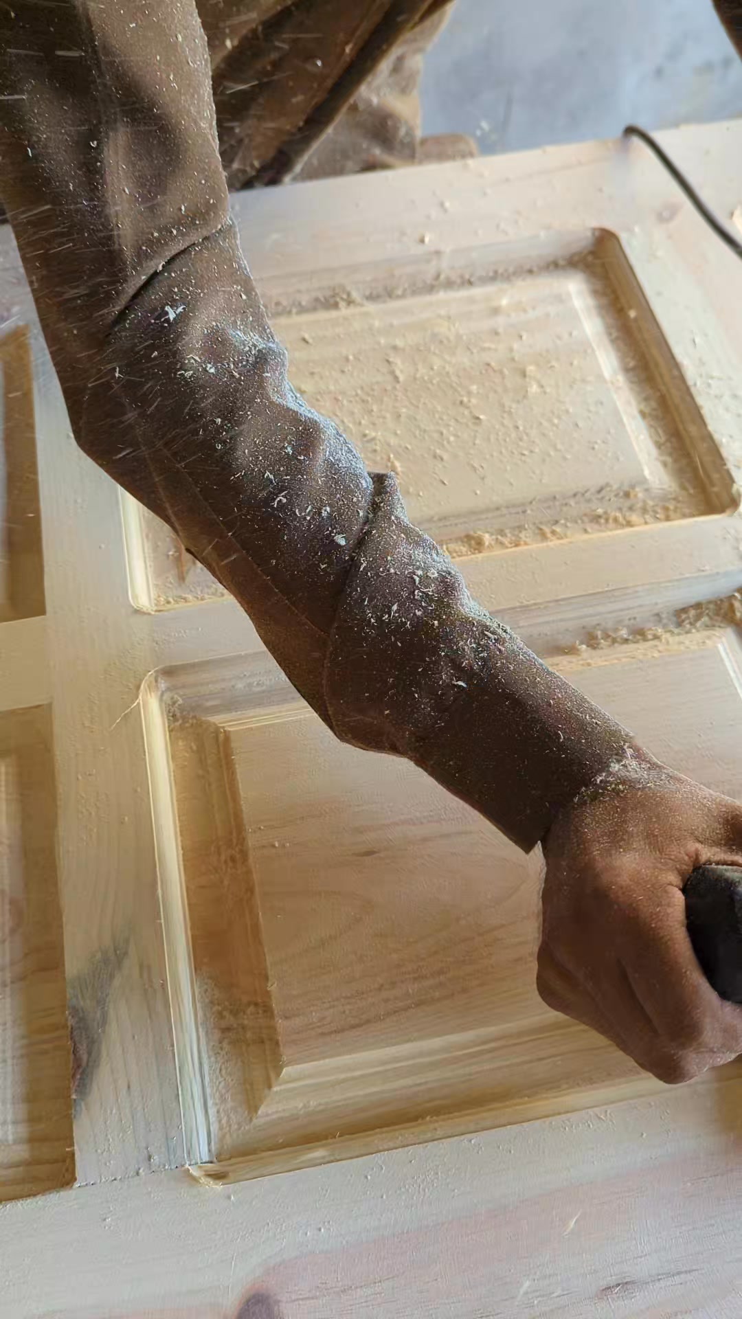 Door side router works #fblifestyle #woodwork #halloweendecor | Home ...