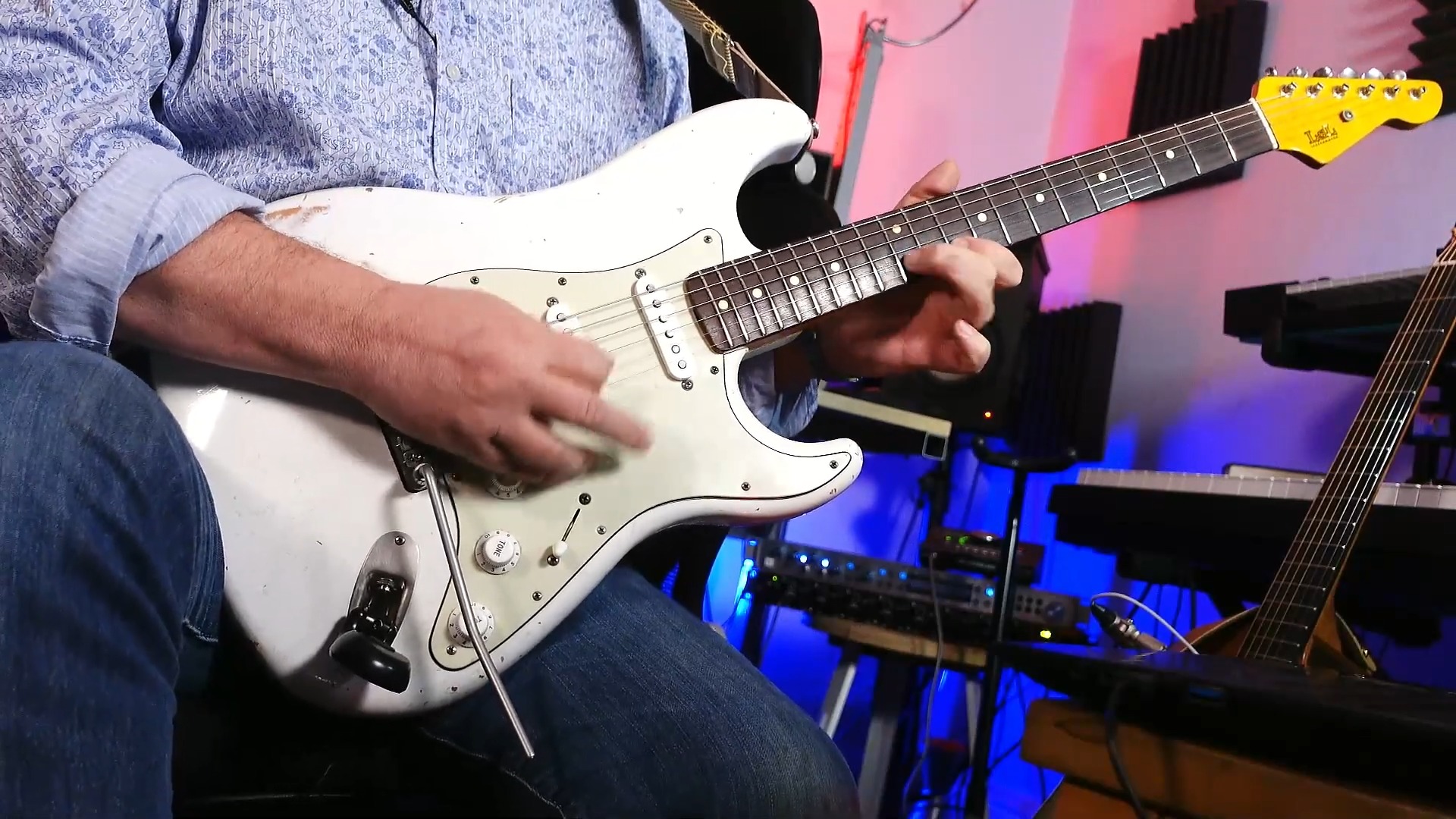 Excerpt from Live Guitar Stream #333 with the solo section of the Get ...