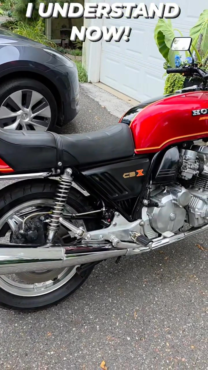 I understand now! #CBX #motorcycle #vintagemotorcycle | L.A.Nik