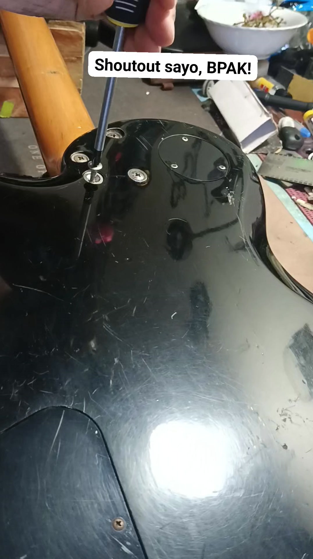 Luthier yan si BPAK | Strum & Pop | Facebook