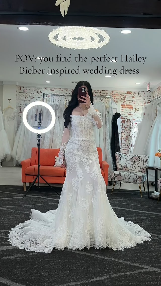 hailey bieber wedding dresses For the bride who has had Bieber’s dress saved since 2019 ✨🤍, •, •, •, #bridetok #haileybieber #2027bride #DFWbrides #weddingdressshopping Wedding Dresses Plus Size Nightgowns with Pockets Celebrity weddings Color:Pic Yellow