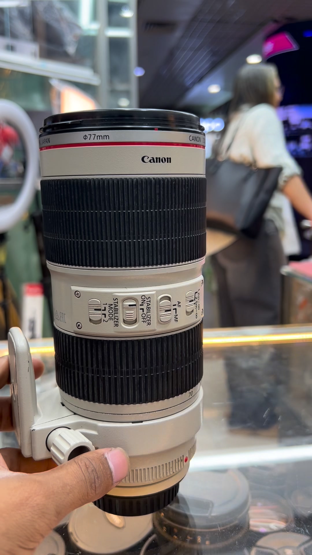 Is Canon 70-200 EF 2.8 L USM with 2x extender worth it?