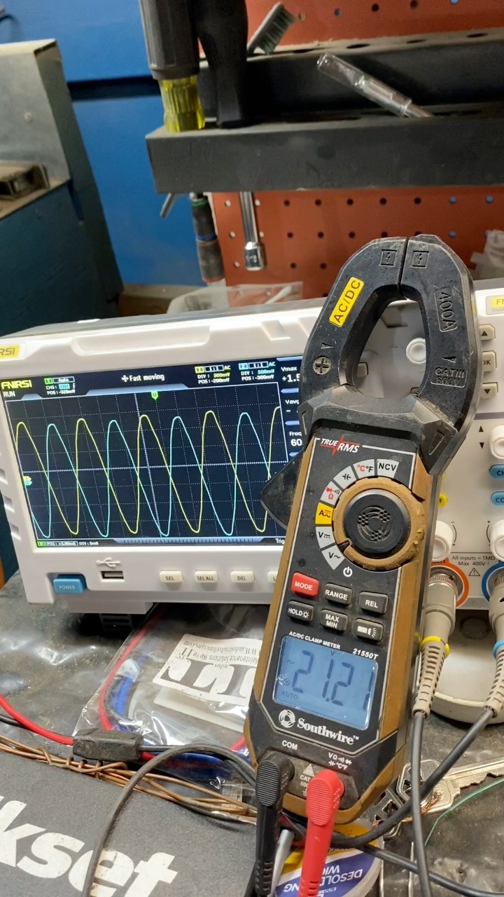 Restoration of a vintage battery charger from the 1950s