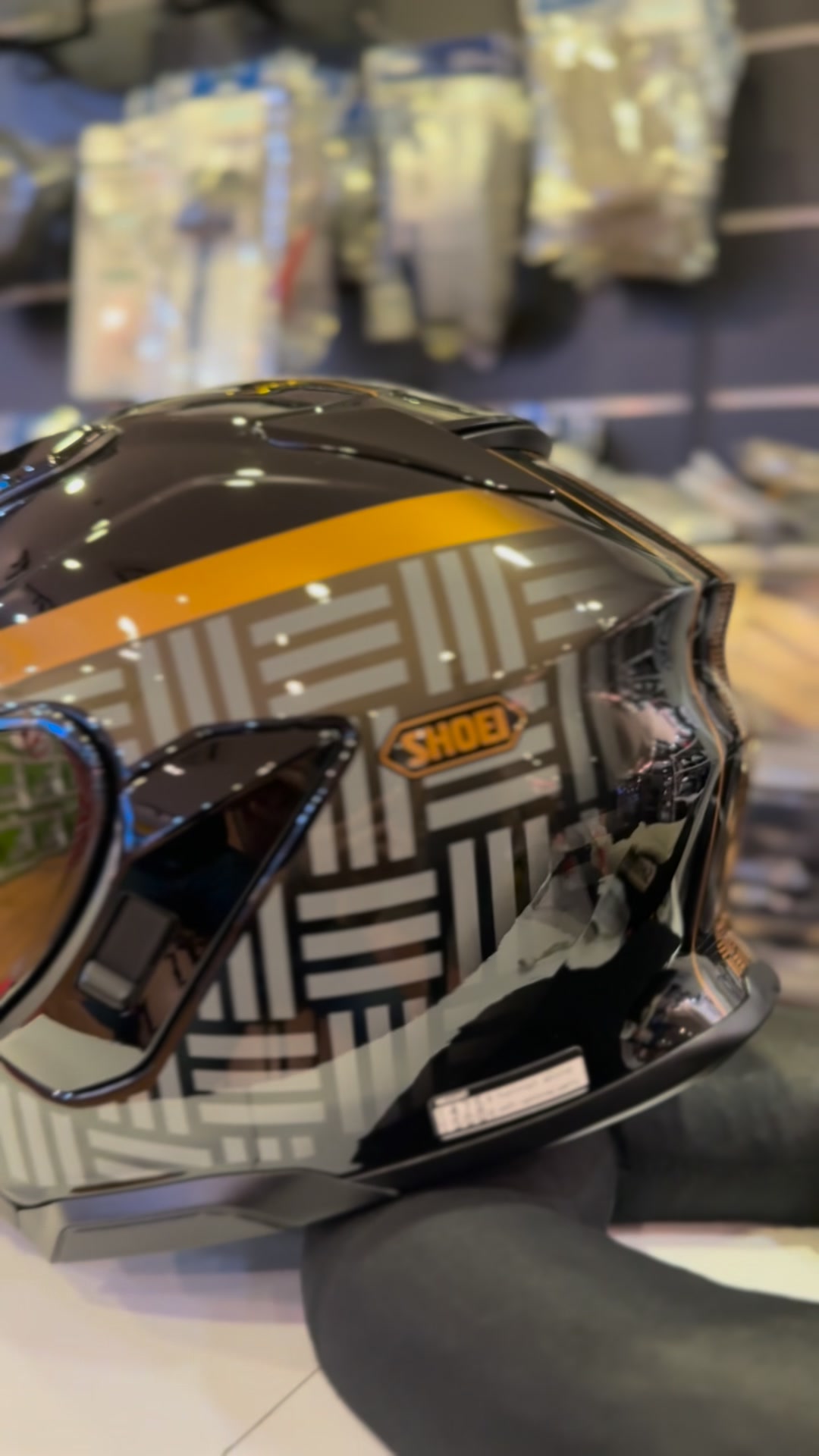 SHOEI J-CRUISE 3 ACCONIC TC-9 #shoei | Welly Bike
