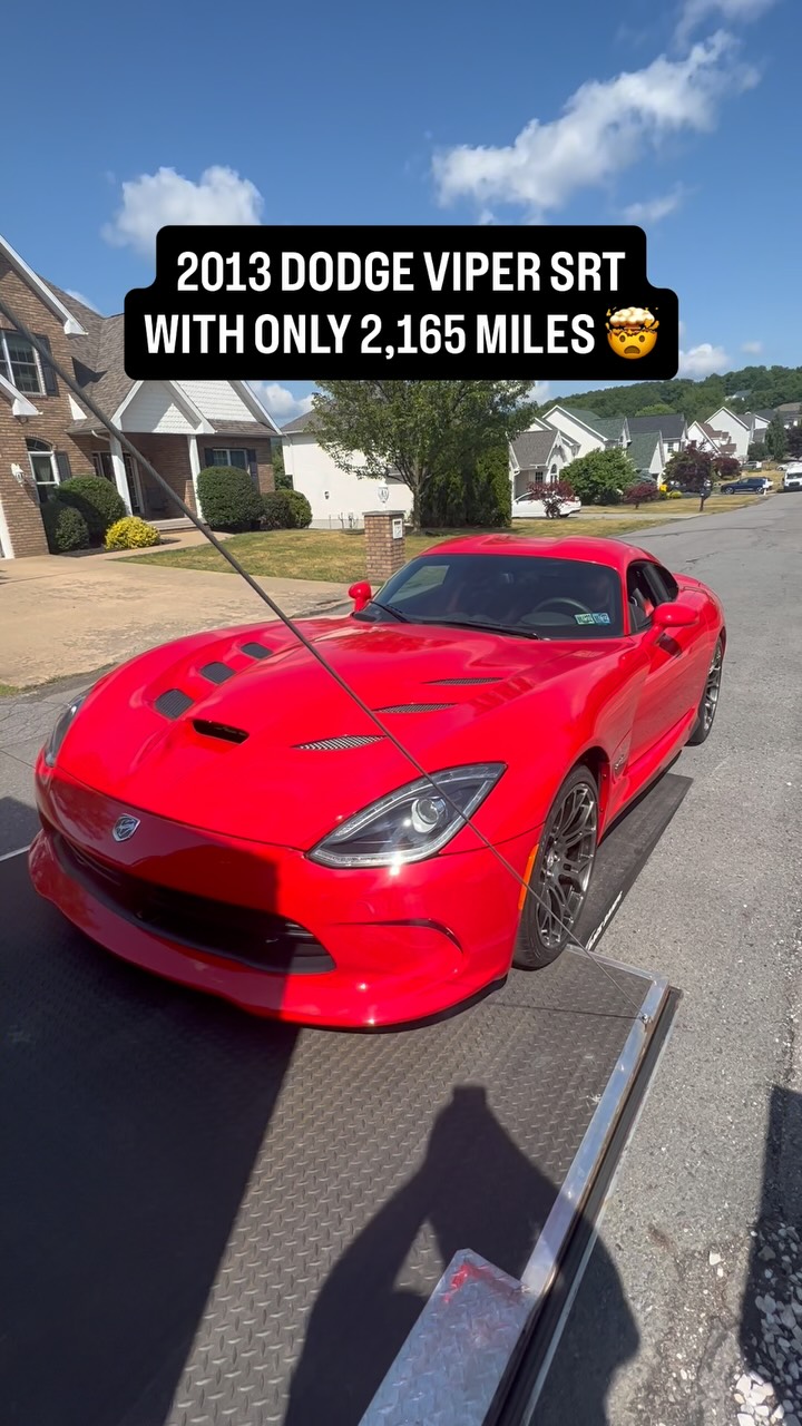 🔥 2013 Dodge SRT Viper — ONLY 2,165 MILES 🔥 This one’s a true survivor ...