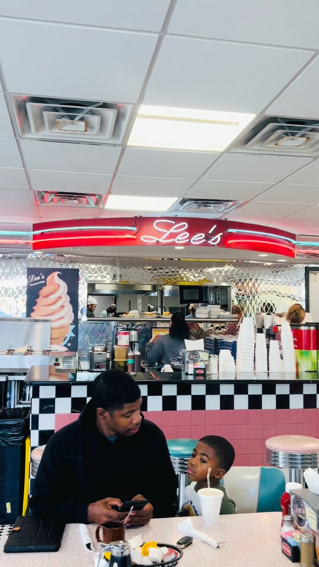 Morning walk Lee’s breakfast. Hammond traditions hit different. 🍳🤝 Lee ...