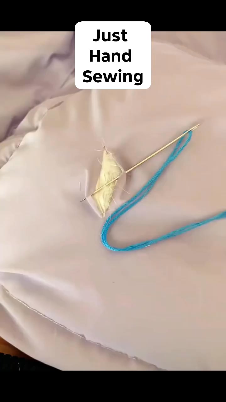Hand Sewing Tips 🧵🪡 PLEASE LIKE, SHARE, COMMENT AND FOLLOW ME FOR MORE ...
